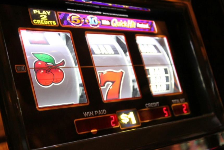 Slots vs. Sports Betting: Which Requires More Strategy?