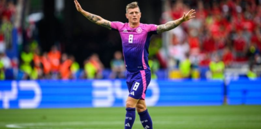 Football player Kroos: English midfielder and impressive achievements